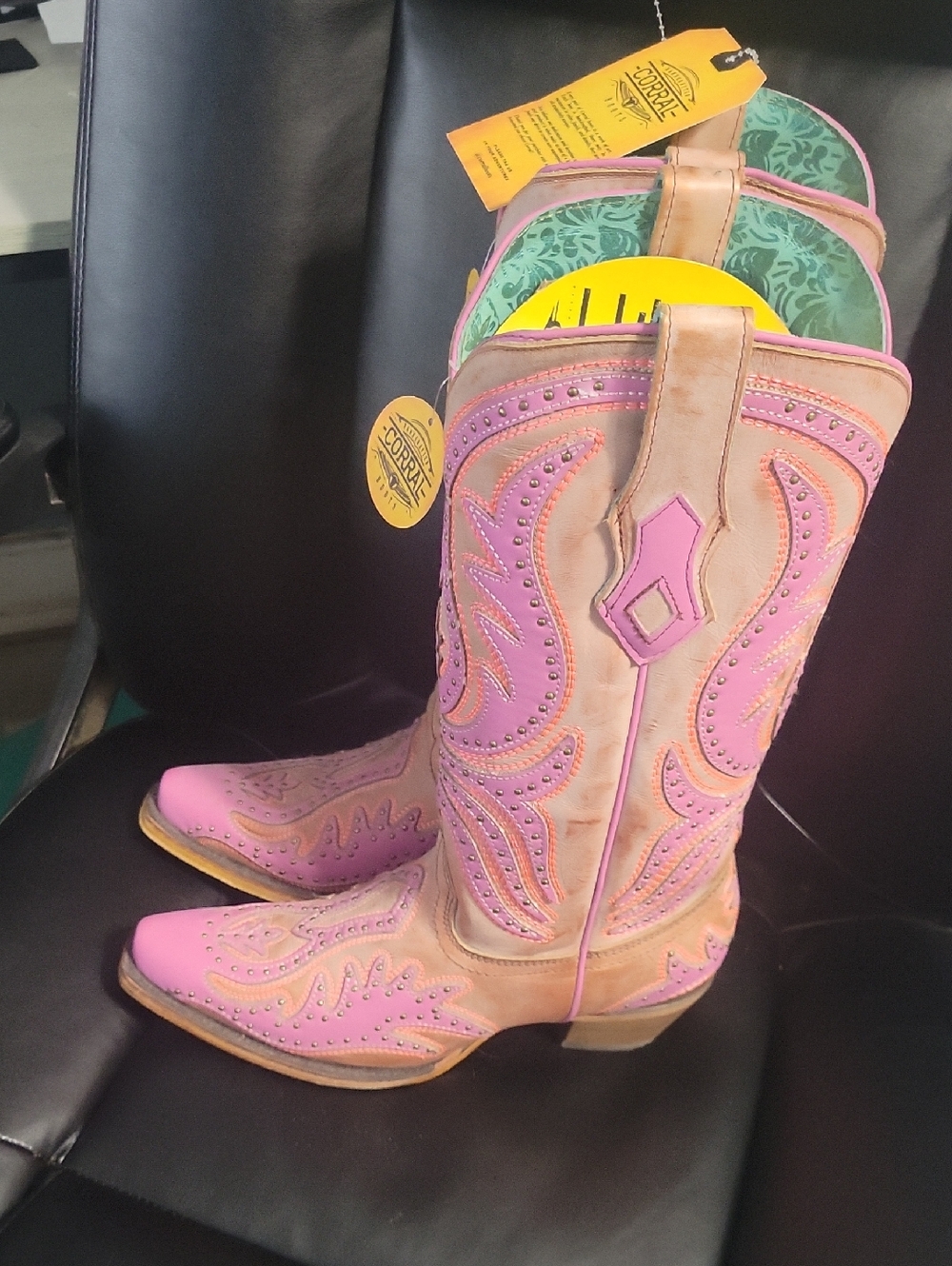 Corral Pink & Tan Embroidered Western Cowgirl Boots Black Light Boots - Picture 2 of 5